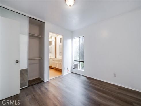 215 Wichita 501 Avenue, Huntington Beach, CA