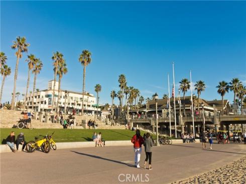 215 Wichita 501 Avenue, Huntington Beach, CA