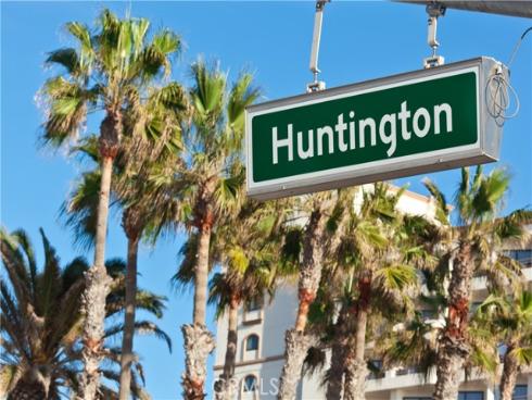 215 Wichita 501 Avenue, Huntington Beach, CA