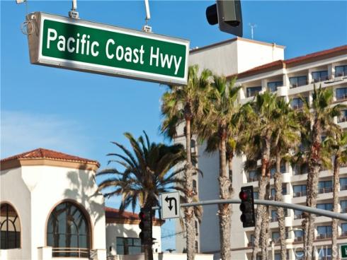 215 Wichita 501 Avenue, Huntington Beach, CA