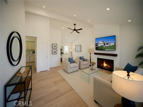 21651 Hilaria , Huntington Beach, CA