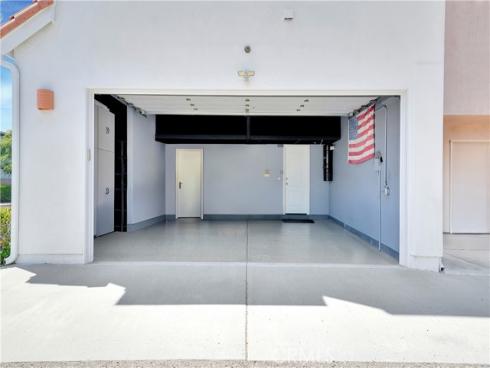 302 Huntington Street, Huntington Beach, CA