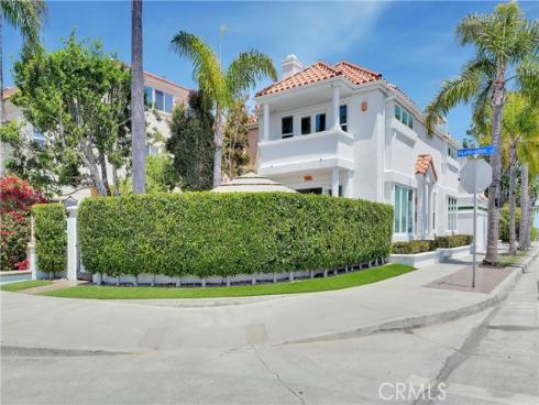 302 Huntington Street, Huntington Beach, CA