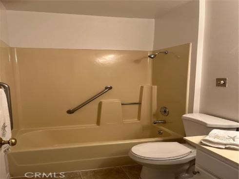 18900 Delaware 12 , Huntington Beach, CA