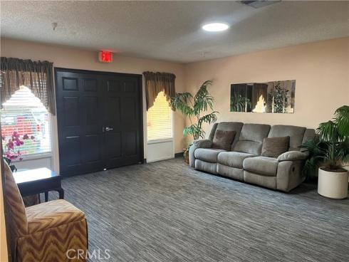 18900 Delaware 12 , Huntington Beach, CA