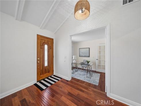 9432 Waterfront Dr , Huntington Beach, CA