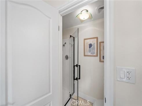 9432 Waterfront Dr , Huntington Beach, CA