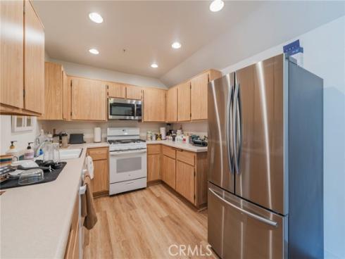 409 Utica 1A Avenue, Huntington Beach, CA