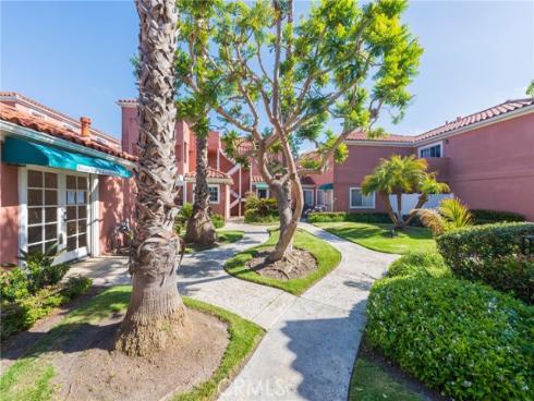 409 Utica 1A Avenue, Huntington Beach, CA