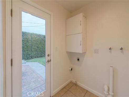 15752 Wicklow Lane, Huntington Beach, CA