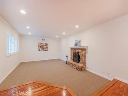 15752 Wicklow Lane, Huntington Beach, CA