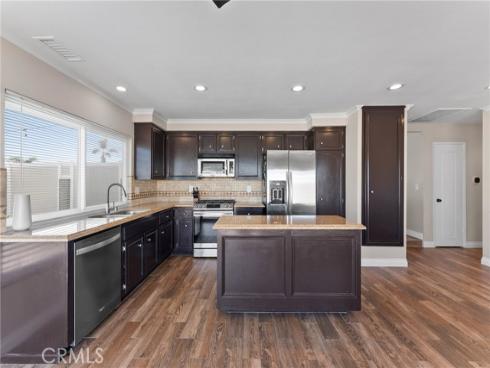 19931 Leecrest Lane, Huntington Beach, CA