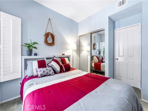 4591 Warner 105 Avenue, Huntington Beach, CA