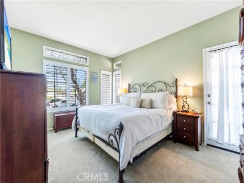 4591 Warner 105 Avenue, Huntington Beach, CA