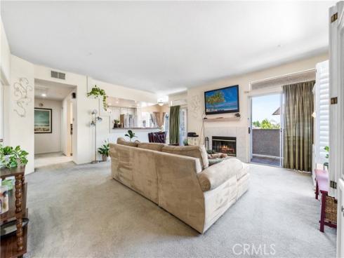 4591 Warner 105 Avenue, Huntington Beach, CA