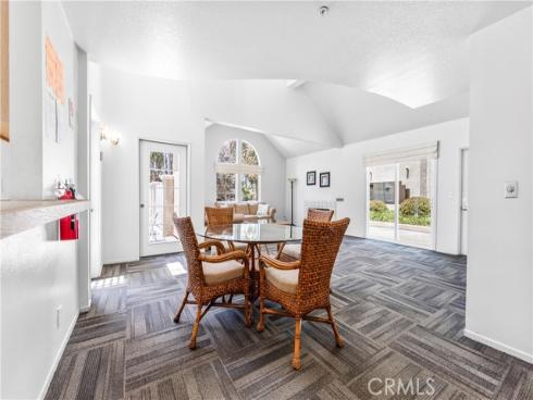 4591 Warner 105 Avenue, Huntington Beach, CA