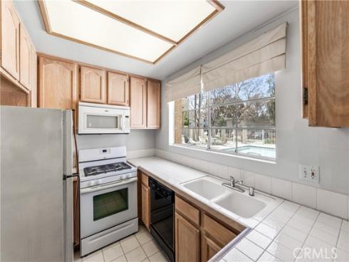 4591 Warner 105 Avenue, Huntington Beach, CA