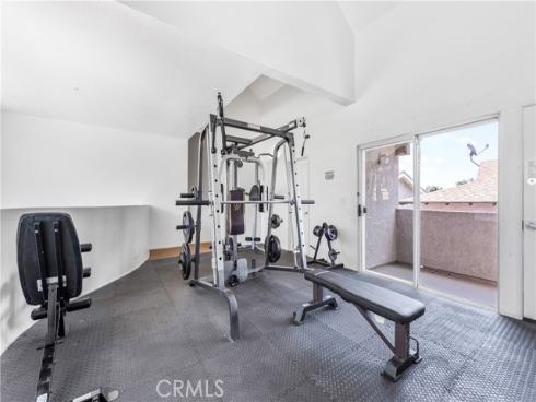 4591 Warner 105 Avenue, Huntington Beach, CA