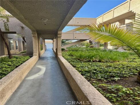 4591 Warner 105 Avenue, Huntington Beach, CA