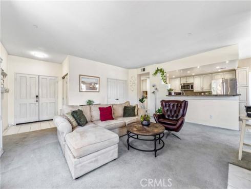 4591 Warner 105 Avenue, Huntington Beach, CA