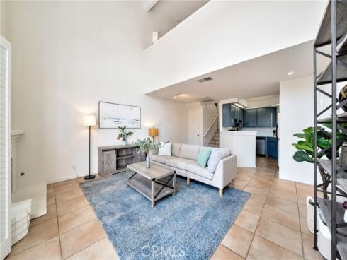 5145 Tortuga 209 Drive, Huntington Beach, CA