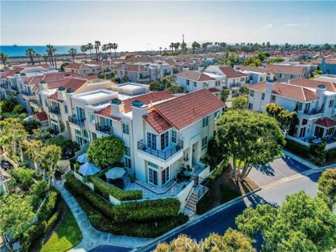 6062 Panorama Drive, Huntington Beach, CA