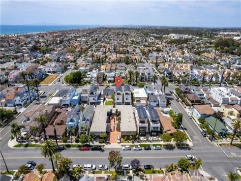 518 8th Street , Huntington Beach, CA