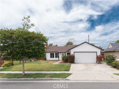 15821 Willett Lane, Huntington Beach, CA