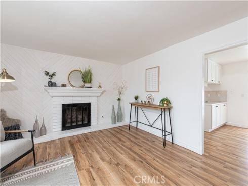 15821 Willett Lane, Huntington Beach, CA