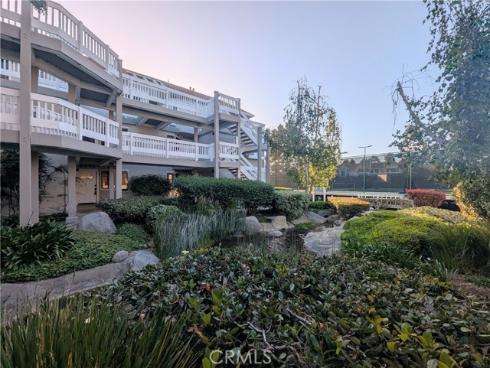 4682 Warner B102 Avenue, Huntington Beach, CA