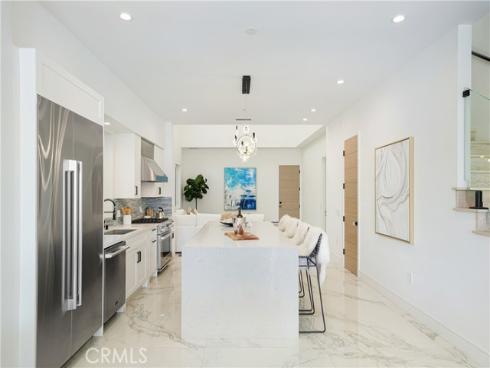 125 8th Street, Huntington Beach, CA