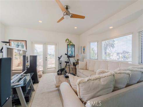 428 12th Street, Huntington Beach, CA