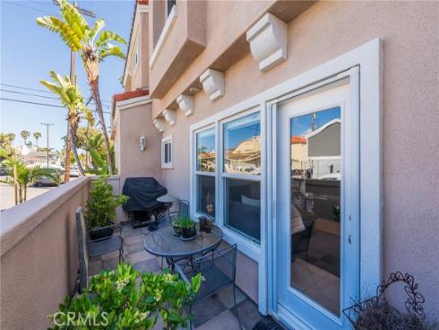 428 12th Street, Huntington Beach, CA
