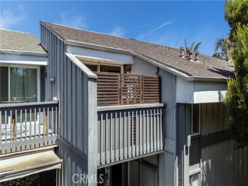 17072  Pacific Coast (#100)  202 , Huntington Beach, CA