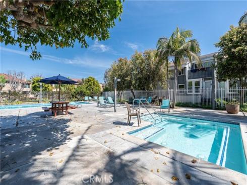 17072  Pacific Coast (#100)  202 , Huntington Beach, CA