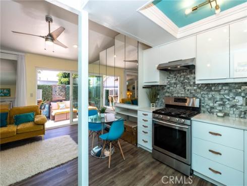 17072  Pacific Coast (#100)  202 , Huntington Beach, CA