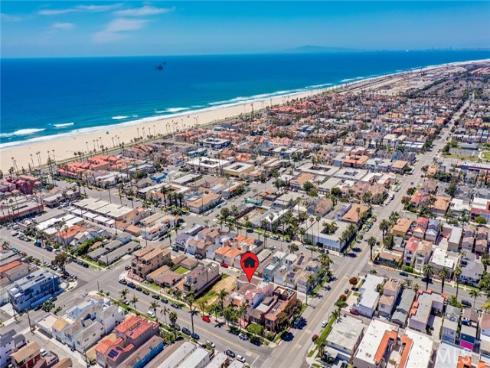321 13th Street, Huntington Beach, CA