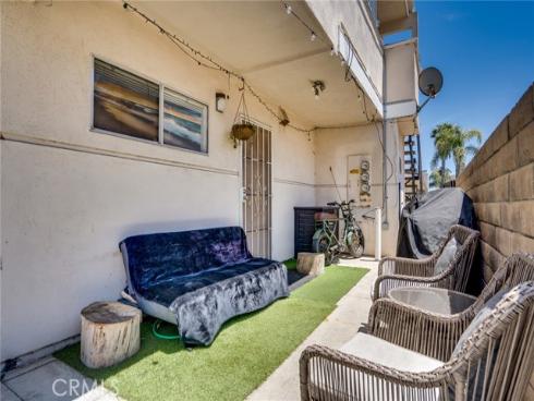 321 13th Street, Huntington Beach, CA