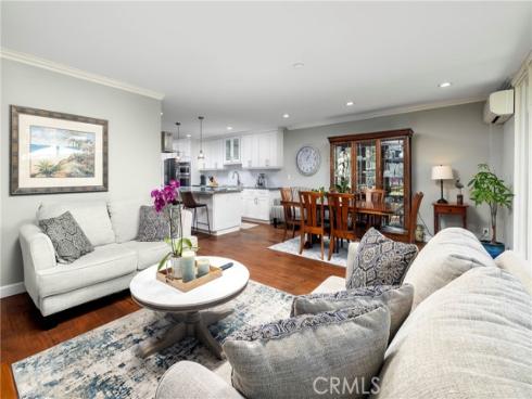 16422 Harbour 17 Lane, Huntington Beach, CA