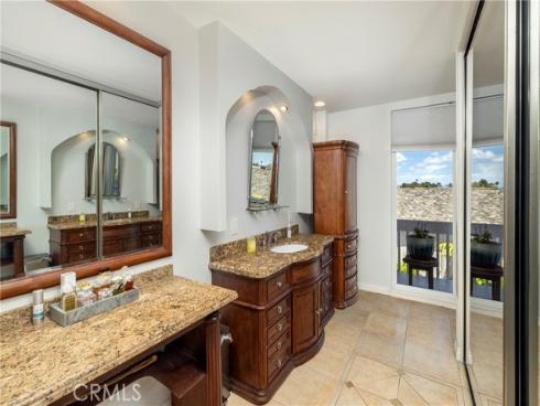 16422 Harbour 17 Lane, Huntington Beach, CA