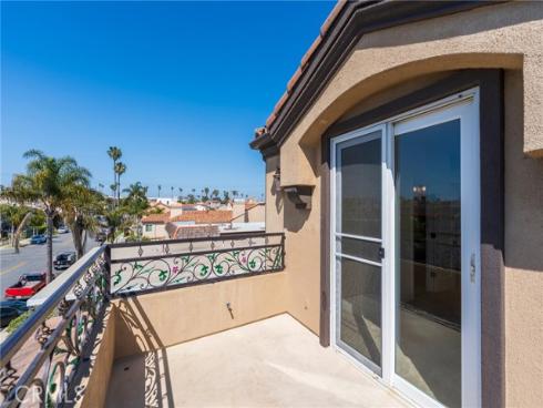 416 15th Street, Huntington Beach, CA