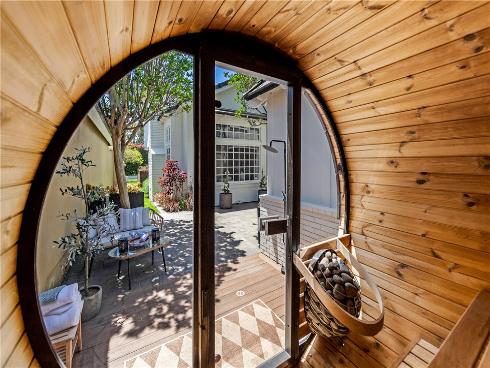 19365 Woodlands Drive, Huntington Beach, CA