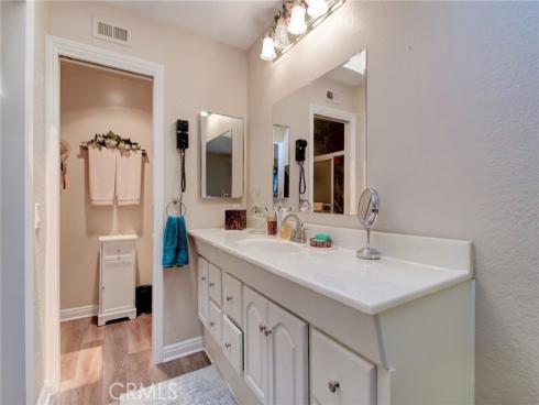 8646 Butte 604B Circle, Huntington Beach, CA