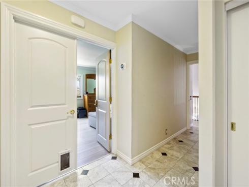 21041 Shaw Lane, Huntington Beach, CA