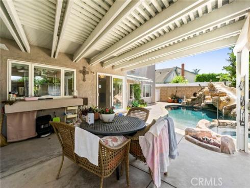 21041 Shaw Lane, Huntington Beach, CA