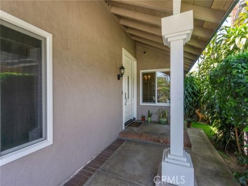 21041 Shaw Lane, Huntington Beach, CA
