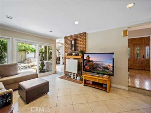 21041 Shaw Lane, Huntington Beach, CA