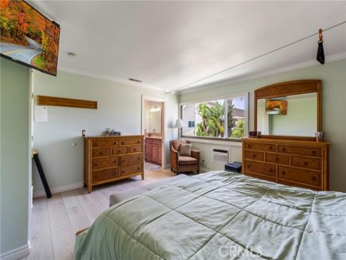 21041 Shaw Lane, Huntington Beach, CA