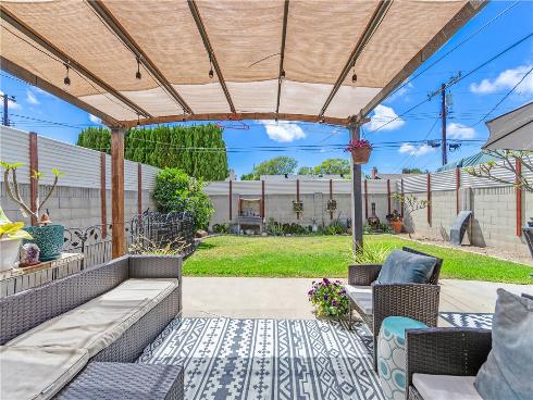 17331 Newland Street, Huntington Beach, CA