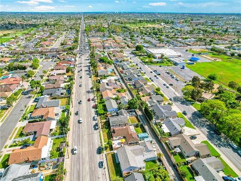 17331 Newland Street, Huntington Beach, CA